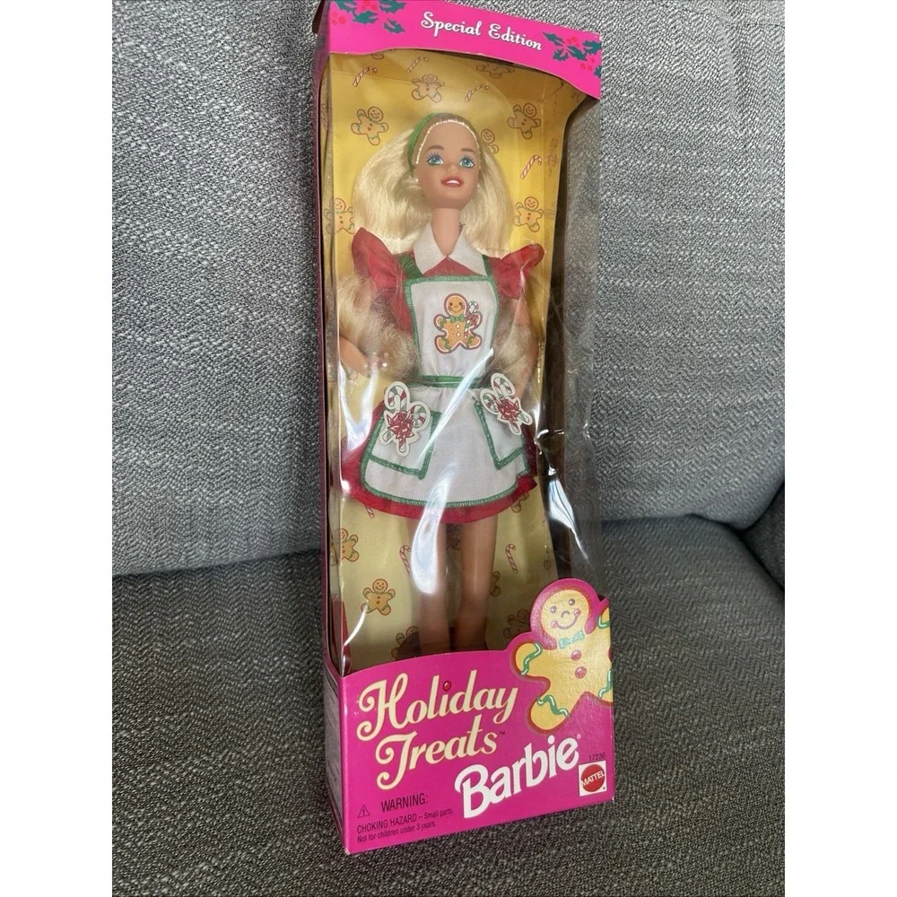 1997 SPECIAL EDITION HOLIDAY TREATS BARBIE